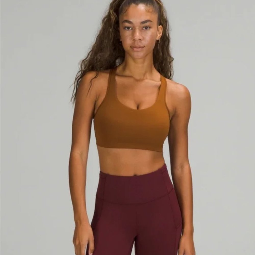 Lululemon All Powered Up Bra 32 D NWT